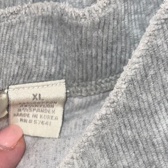 J Jill ultra soft pull over top in gray - Sz XL - Picture 7 of 7